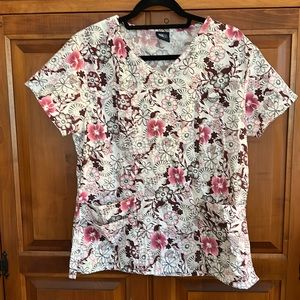 Woman’s Medgear size medium scrub top